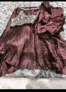 Embroidered Crop Top &amp; Pleated Skirt Set