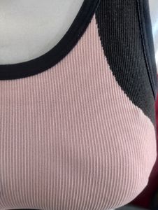 103 - - Sports Bra.T.back