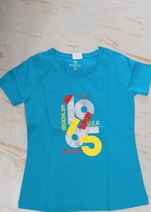 bust 34 Graphic Print Tee