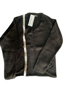 Girls Shrug
