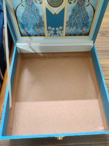 Decorative Peacock Gift Box