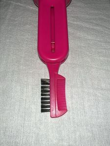 Barbie Pink Eyelash Curler with Comb