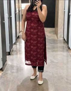 Maroon Floral Print Straight Kurta