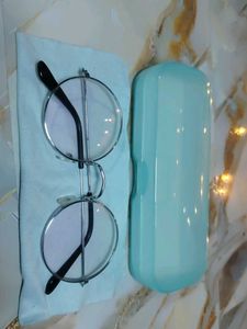 Stylish Round Frame Glasses 🤓💄💋