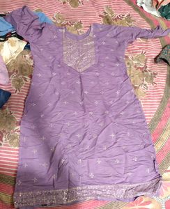 Elegant Lavender Kurta with Embellished Neckline