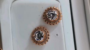 Elegant Pearl &amp; Crystal Stud Earrings