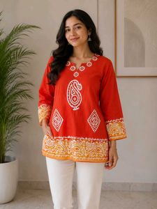 Vibrant Red Paisley Print Kurta Top