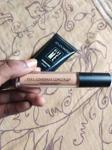 Consealer And Face Primer Combo