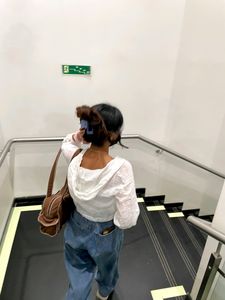 Trendy White Crop Hoodie For Girls 🤍🫣