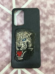 Leopard Embroidery Phone Case