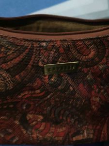Stylish Caprese Hobo Bag