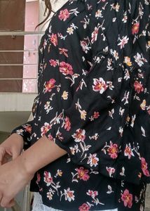 Off-Shoulder Floral Print Top