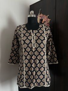 Elegant Printed Cotton Kurta