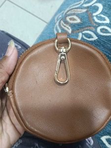 Steve Madden Brown Round Pouch Coin Bag