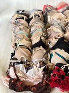 50 pcs bras (mixed sizes)
