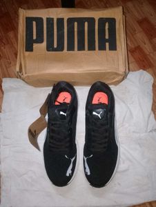 Puma Men's Black Sneakers