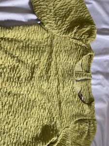 Textured Puff Sleeve Top