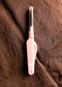 Pink Eyelash Curler Tool