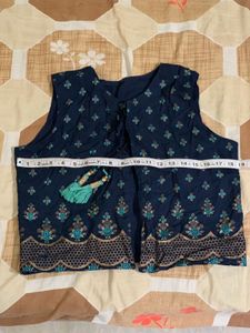 Ethnic Printed Sleeveless Shrug