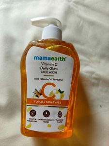 Mamaearth Vitamin C Daily Glow Face Wash