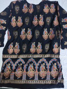Vintage Black Patterned Short Kurta