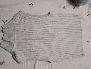 Sleeveless Mock Neck Ribbed Knit Top