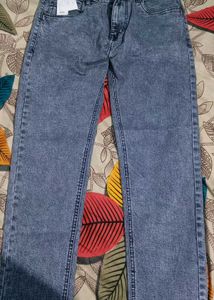 Zara Grey Wash Jeans