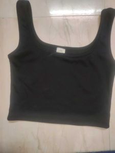 Classic Black Cropped Tank Top