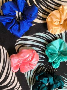 Set of 5 Satin Scrunchies