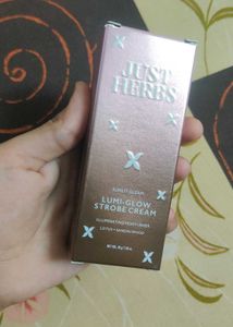 Just Herbs Lumi-Glow Strobe Cream