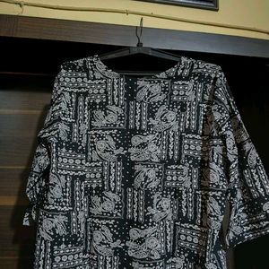 Stylish Black &amp; White Printed Kurta with pants