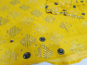 🇳🇿💫🎀 Y2K Exquisite Yellow Embellished Saree
