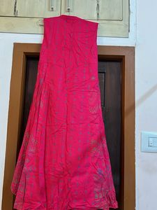 Vibrant Pink Sleeveless Kurta