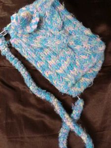 Crochet Shoulder Bow Bag with mini hat tassel