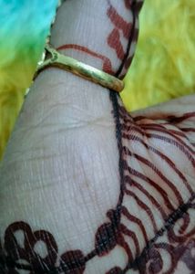 brand new Elegant Gold Tone Ring