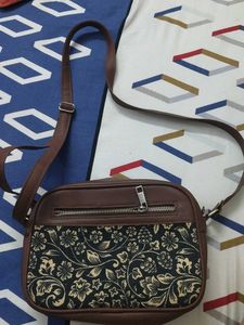 zouk Floral Print sling  Bag new