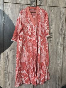 Chic Coral & White Printed Kurta