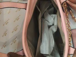 Coach Pink Gift Set with Charm &amp; card holder 🩷
