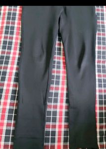 Black Jeans