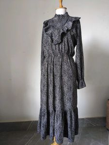 Elegant Ruffle Neck Maxi Dress