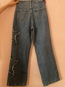 women baggy jeans