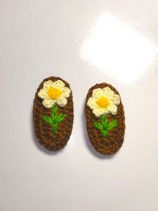 Handmade Crochet Flower Hair Clips 2