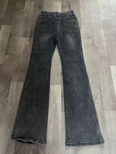 Flared Jeans