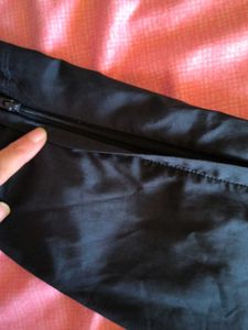 ORIGINAL ADIDAS KIDS TRACK PANTS  AGE UPTO 12 y