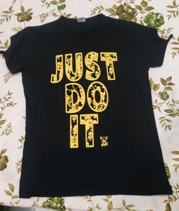 🖤 Graphic print Tee🖤