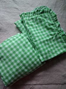 Gingham print bedsheet &amp; pillow cover