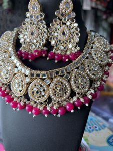 Exquisite Kundan Necklace &amp; Earring Set