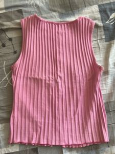 Ribbed Button-Up Sleeveless Top