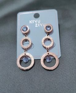 Roman Branded Earrings With Ad Stone