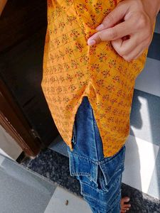 Orange Printed Sleeveless Kurta